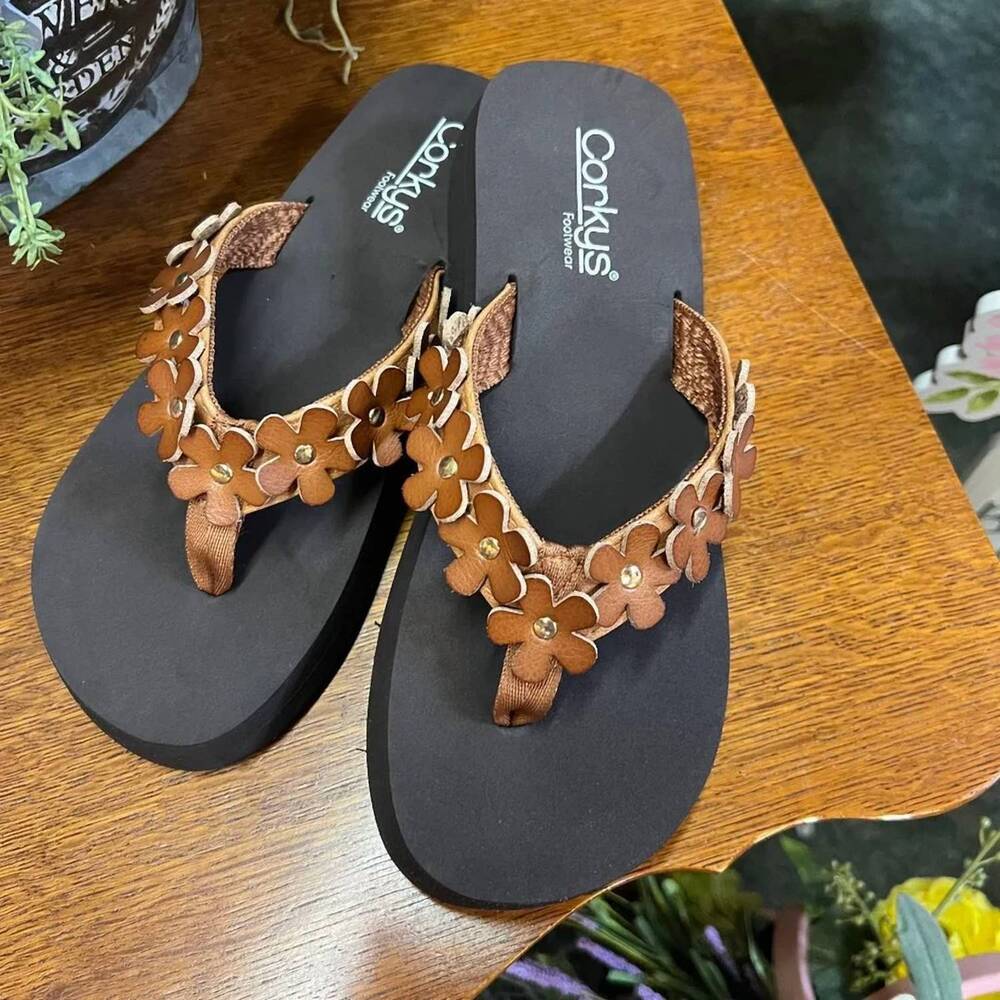 NEW CORKYS FOOTWEAR women's no running flip flops in black